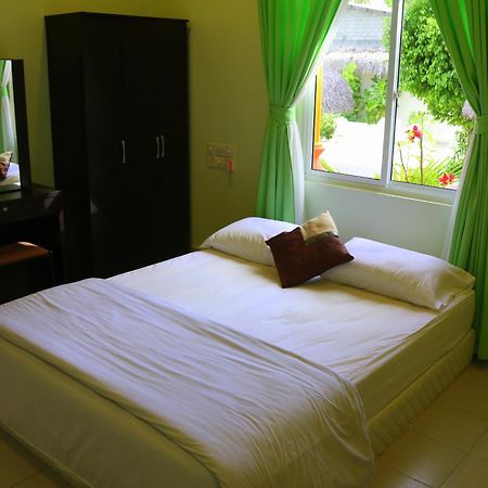 Ras Beach Inn Rasdhoo Exterior foto