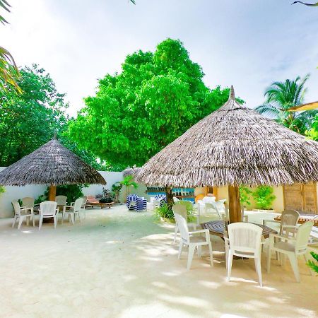 Ras Beach Inn Rasdhoo Exterior foto