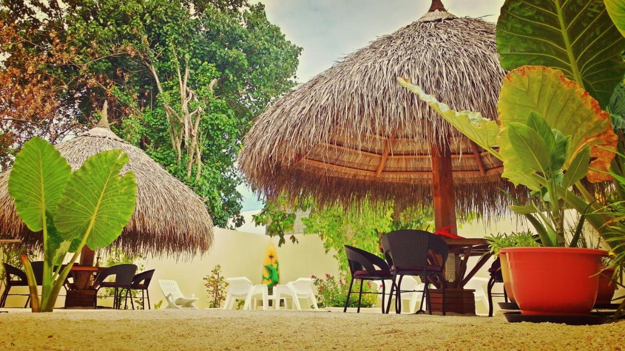 Ras Beach Inn Rasdhoo Exterior foto