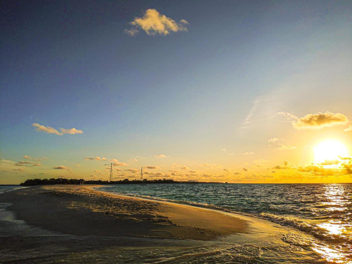 Ras Beach Inn Rasdhoo Exterior foto