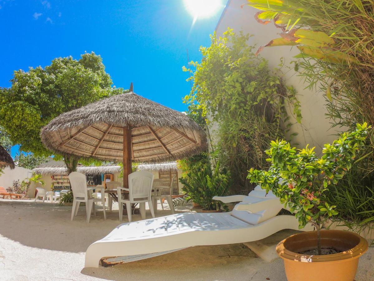 Ras Beach Inn Rasdhoo Exterior foto
